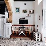 Stam Luxury Traditional House Vakantiehuis